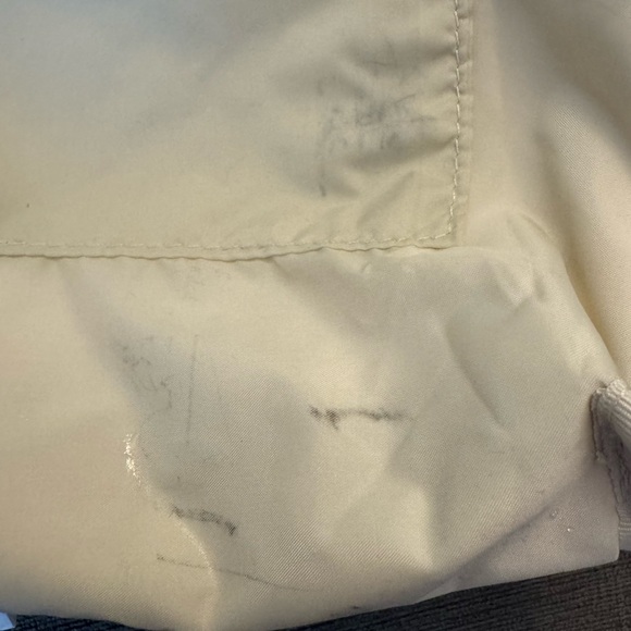 LeSportsac Floral Crossbody/Shoulder Bag - Picture 7 of 8